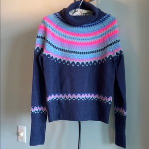 NWT VINEYARD VINES
CASHMERE TURTLENECK SWEATER